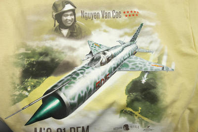 Triko MiG-21PFM, L - 3